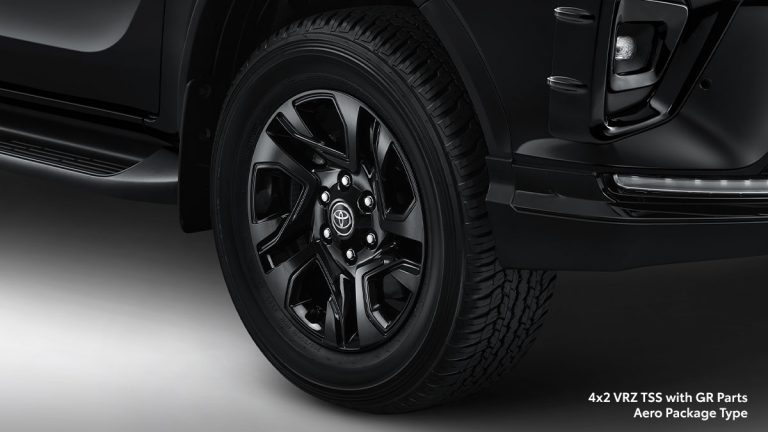 MN9T0HTpG1a7tClKzRyehr0txRL5j5KVe7C0bSnf